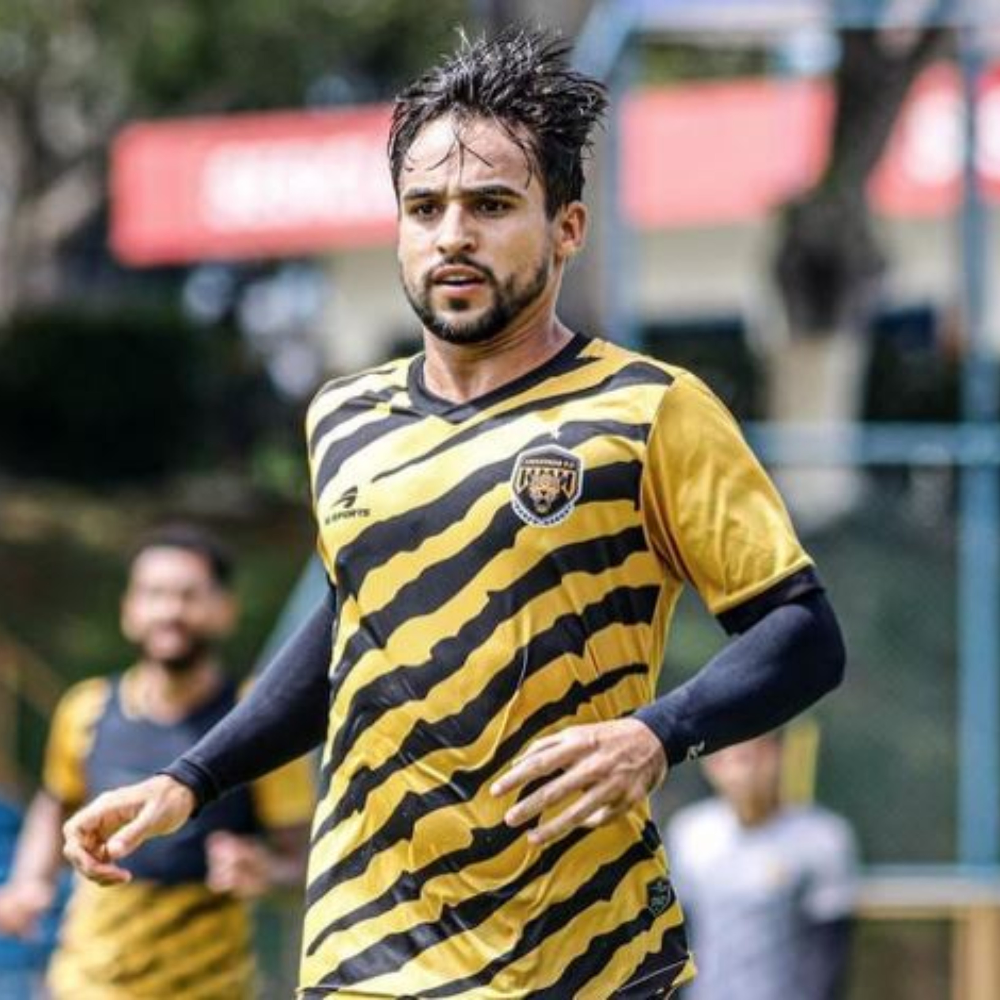 Xavier foca em vitória por classificação antecipada, mas frisa: 