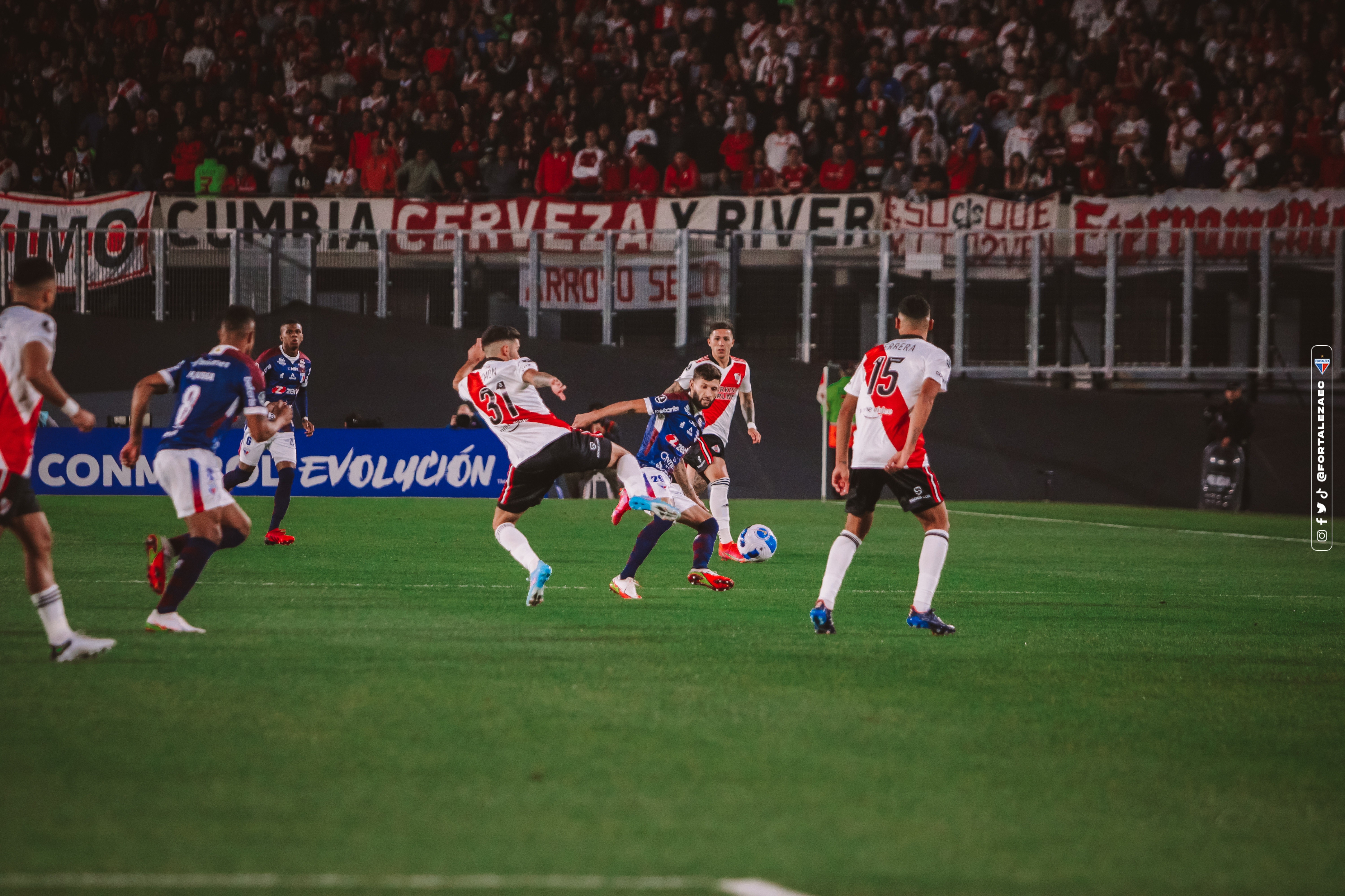Fortaleza se prepara para enfrentar o Racing na Argentina