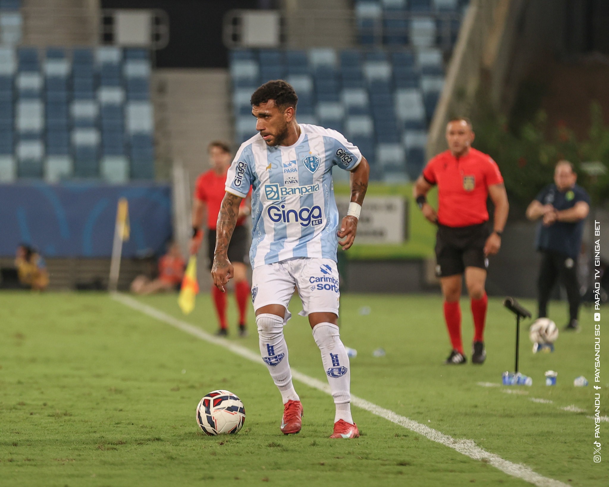 Barca de saída? Flamengo confirma saídas de jogadores para 2026