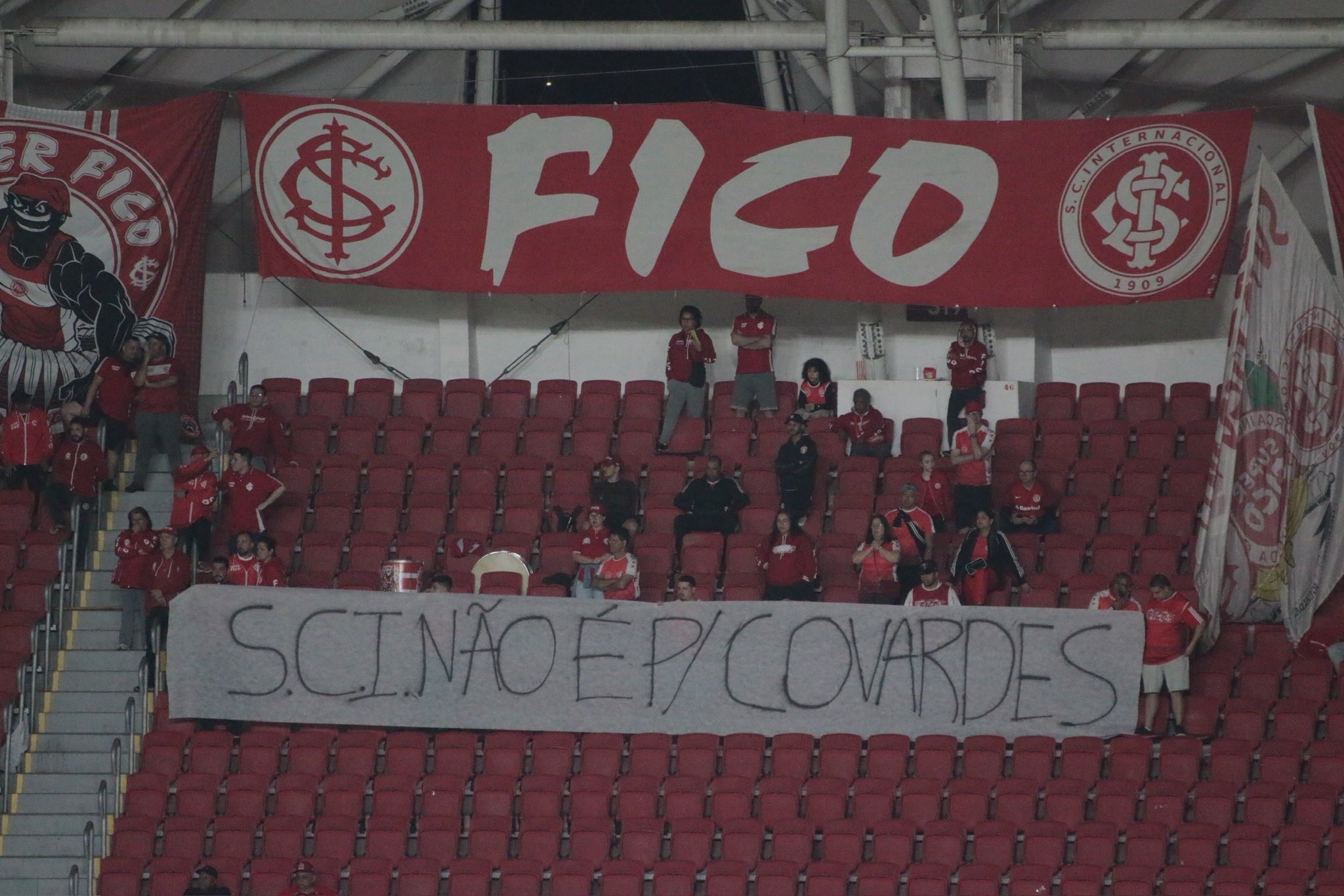 Inter fecha o mês de agosto com dois dos piores públicos em 2025