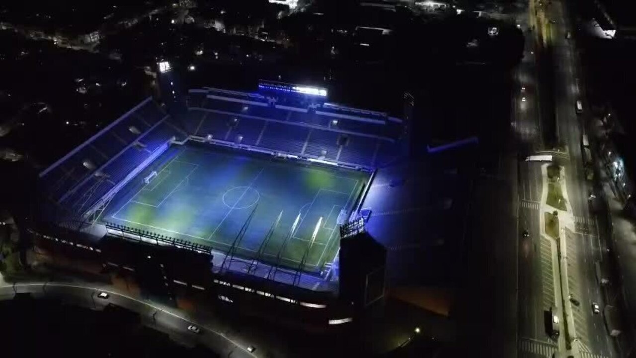 Arena Barueri ganha nova iluminação e naming rights com investimento de Leila Pereira