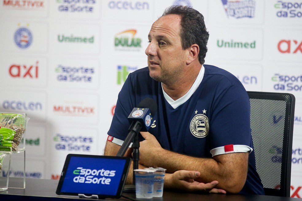 Entrevista coletiva de Ceni após jogo contra o Jacuipense — Foto: Tiago Caldas /EC Bahia