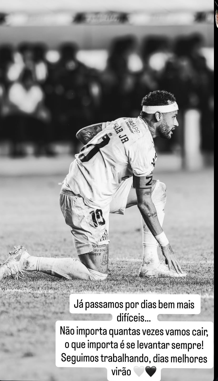 "Dias melhores virão": Neymar se manifesta após eliminação do Santos