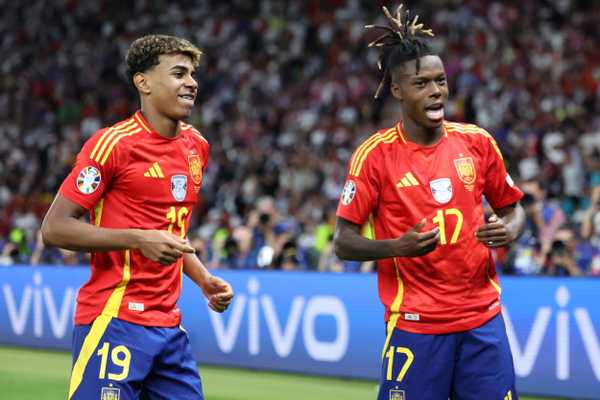 El portero español elogia a Yamal y Nico Williams: ‘Estoy nervioso y ellos están bailando’ |  futbol internacional
