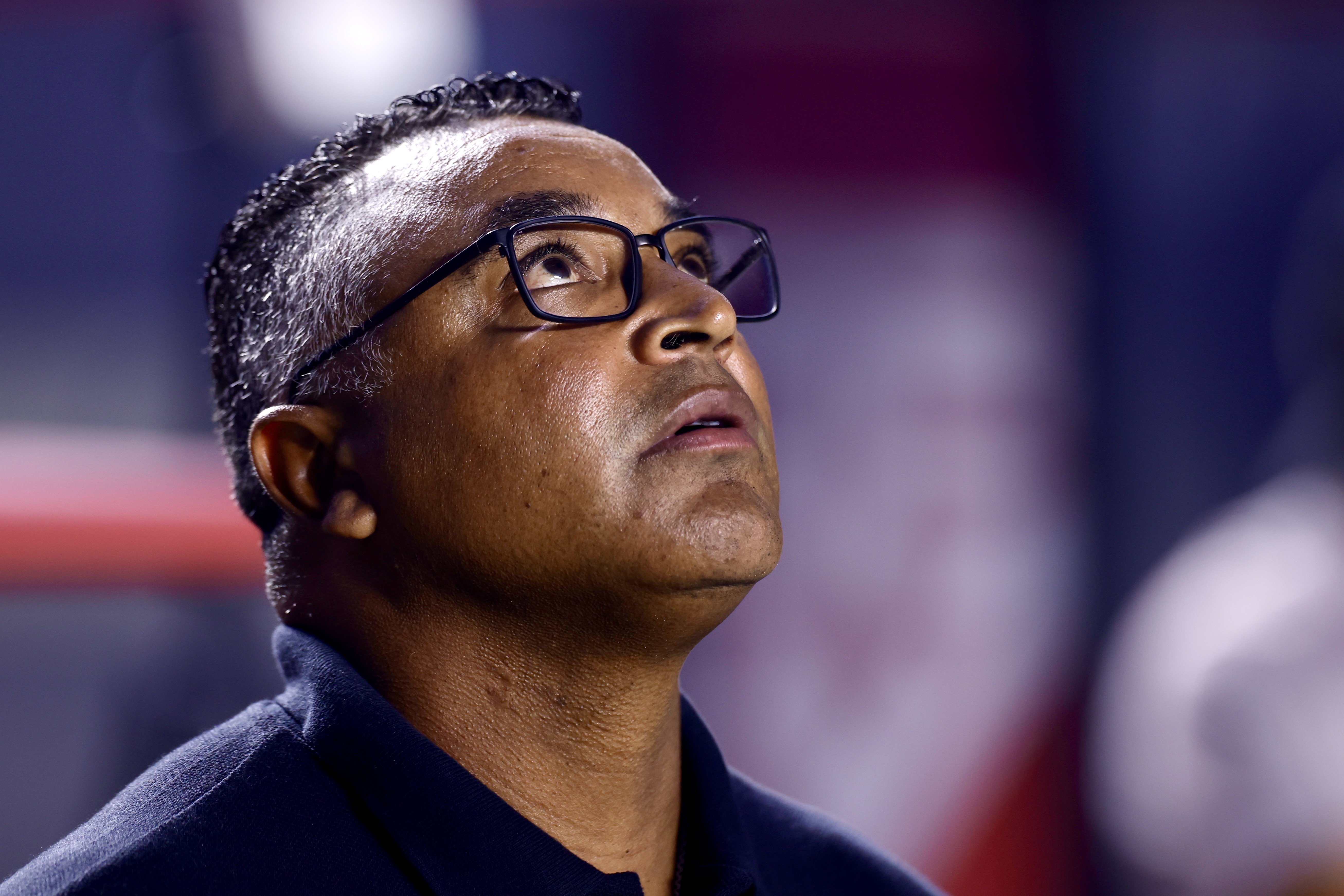 Após derrota no clássico, Roger Machado terá mais de uma semana para implantar  suas ideias de jogo contra o seu ex-clube. 