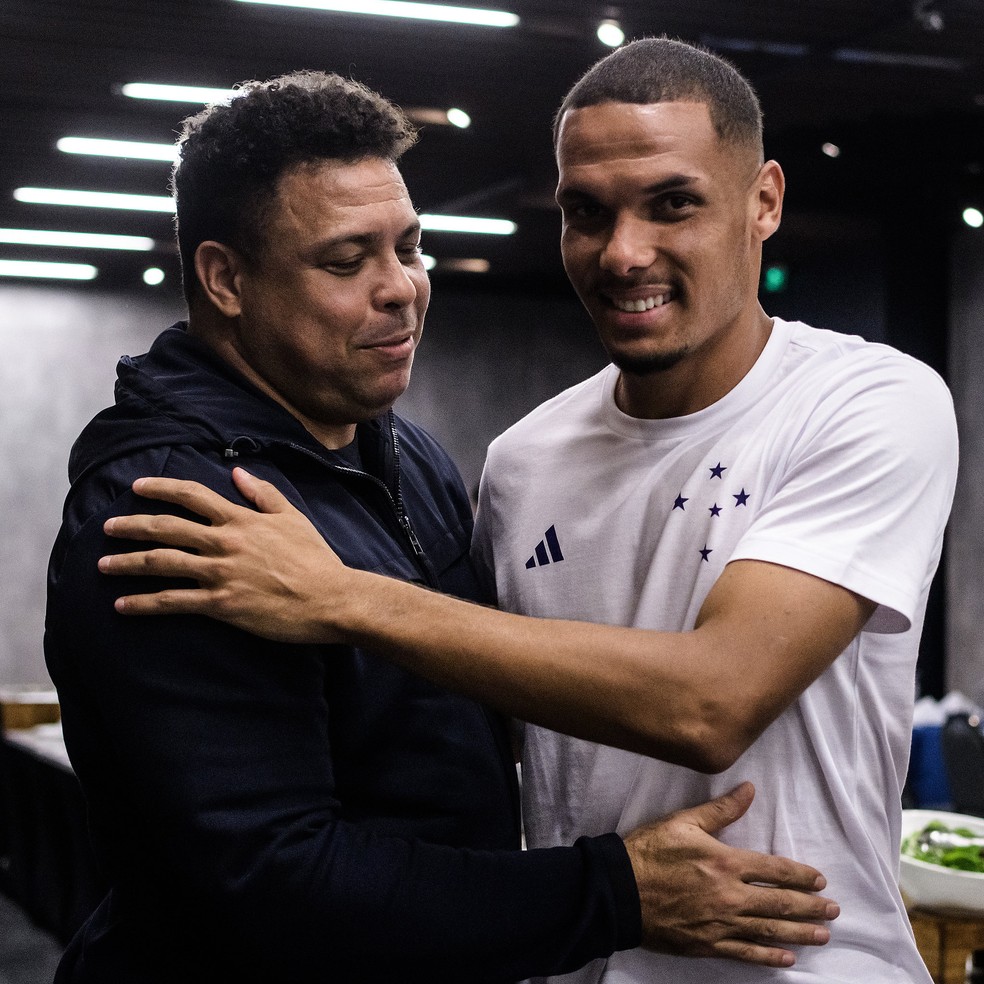 Ronaldo e Neris Cruzeiro — Foto: Gustavo Aleixo/ Cruzeiro
