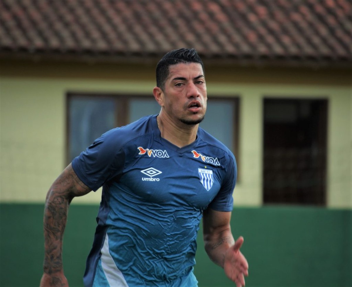 Exame de Ralf detecta anticorpos à Covid-19; volante é o quinto do Avaí ...