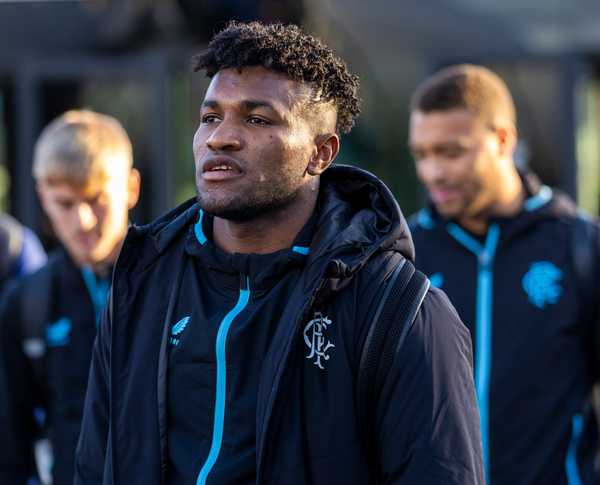 Cruzeiro conclui negocios com Lucas Villalba e Jose Cifuentes; detalhes revelados.