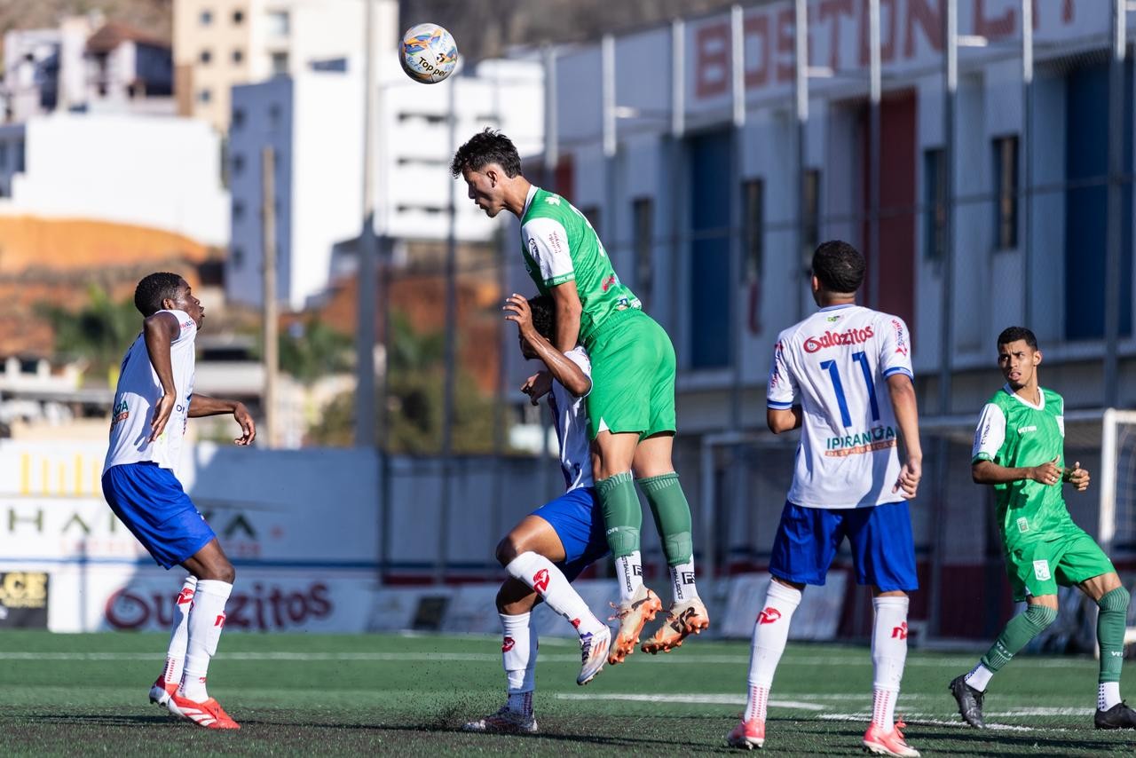 Após vitória na estreia, Novo Esporte visita o Nova Lavras pela Segunda Divisão do Mineiro