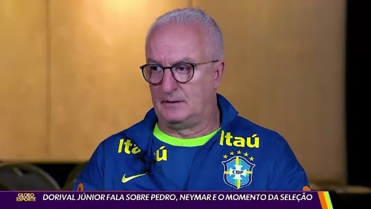 Dorival concede entrevista exclusiva e fala sobre a lesãomobile bet365eePedro