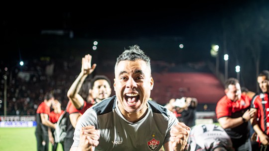 Vitória completa três jogos seguidos sem sofrer gols pela primeira vez na Série A