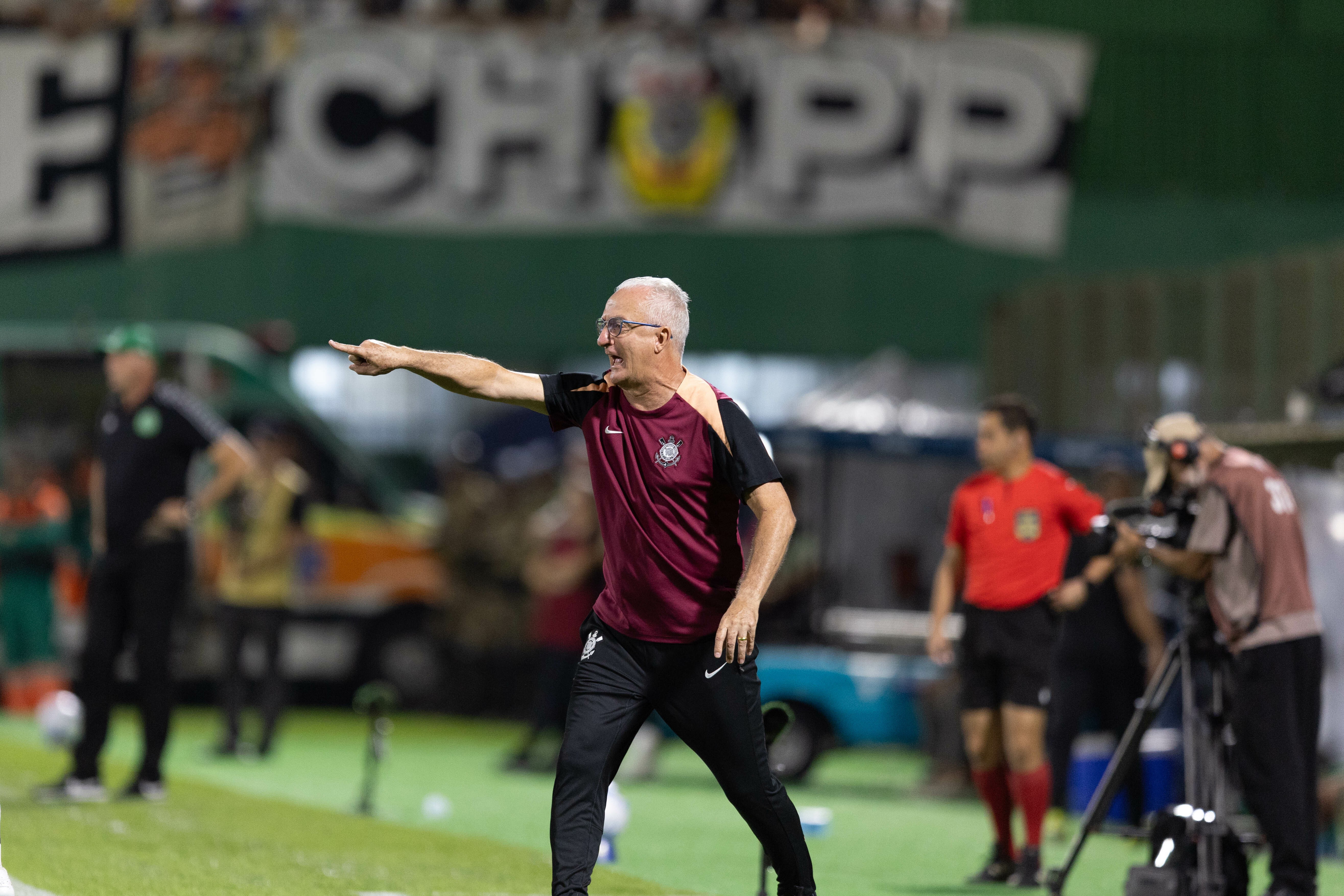 Dorival Júnior avalia empate do Corinthians contra a Chapecoense | Ge