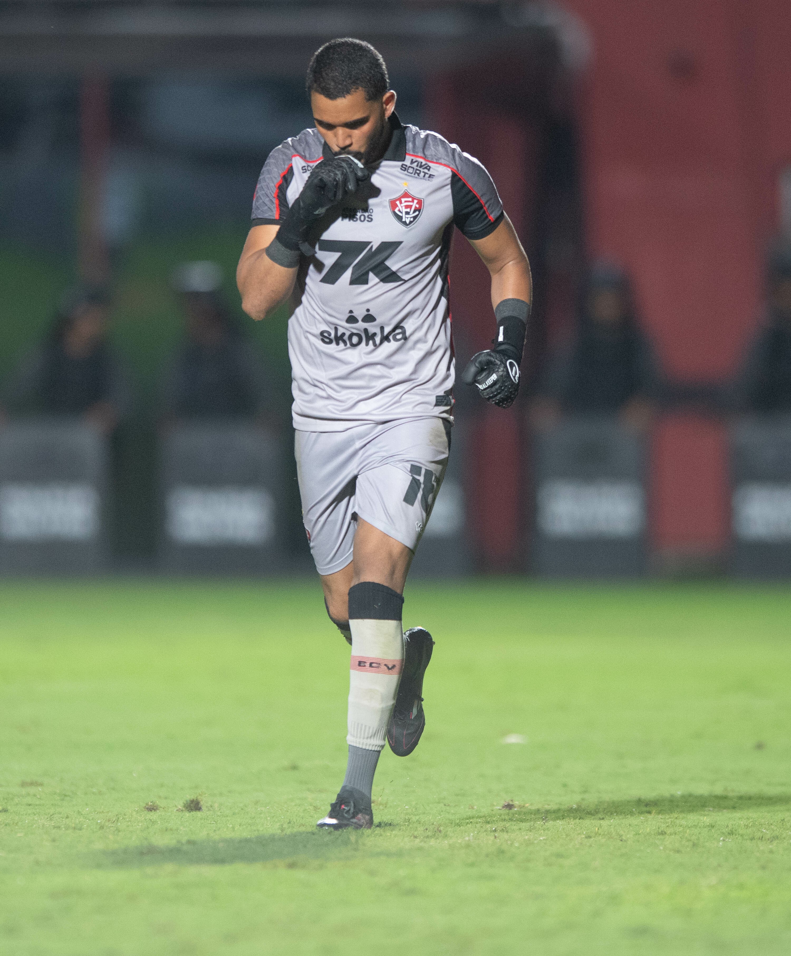 Atuações do Vitória: Lucas Arcanjo falha e recebe a pior nota em derrota para o Cruzeiro