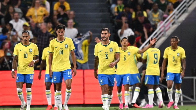 Jogadores do Brasil no amistoso contra Austrália