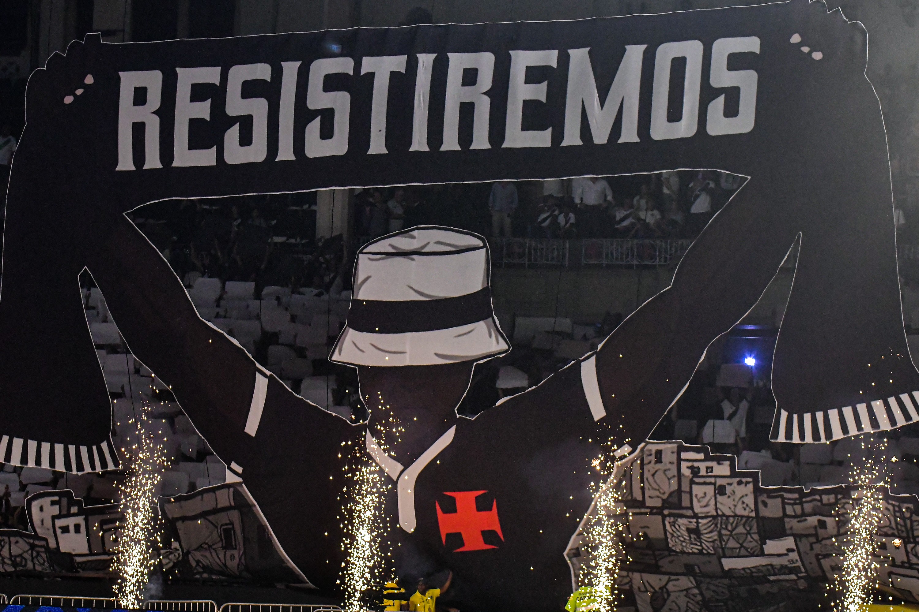 Show de Vegetti: como foi o último jogo entre Vasco e Coritiba | Ge