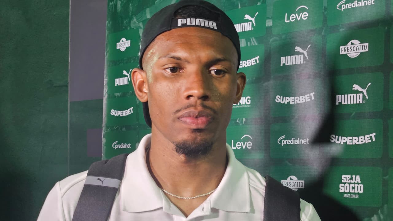 Fluminense encaminha empréstimo de Lelê ao Pafos, do Chipre