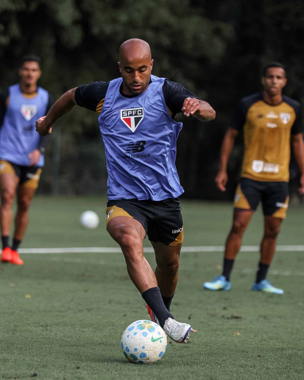 Fim de ciclo? Como o São Paulo lida com o ídolo Lucas perto do término do contrato