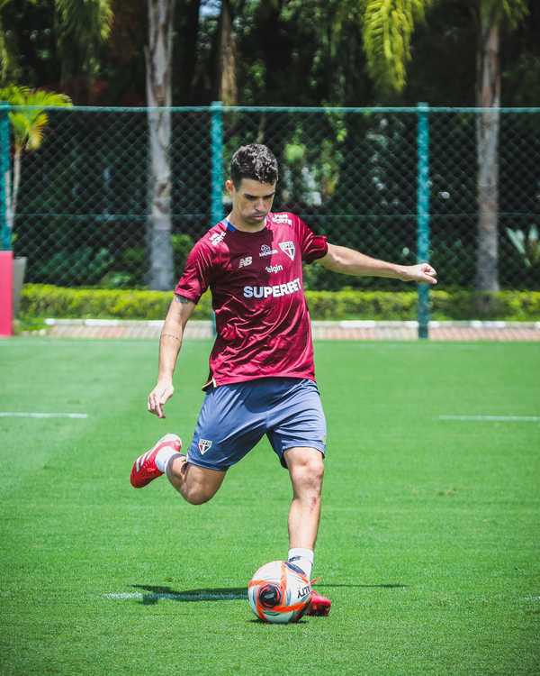 São Paulo deve escalar força máxima contra o Guarani na próxima partida