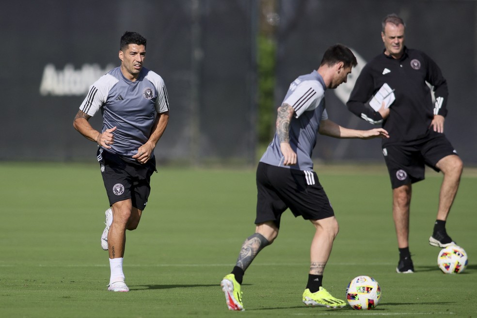 Suárez e Messi em treino do Inter Miami — Foto: Sam Navarro-USA TODAY Sports