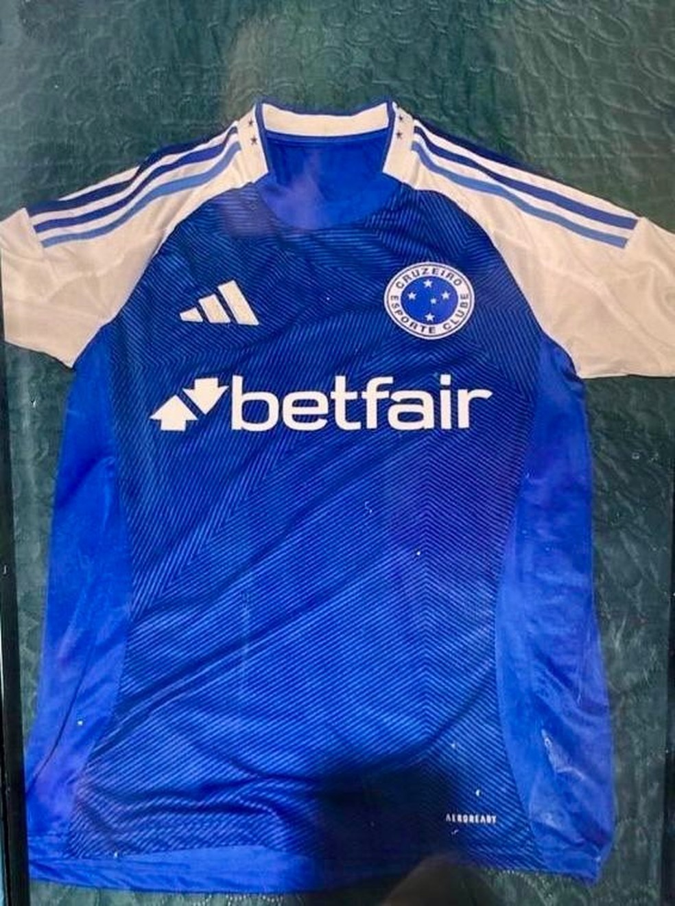 NOVA CAMISA DO CRUZEIRO VAZA ANTES DO LANÇAMENTO! Detalhes surpreendem torcedores!