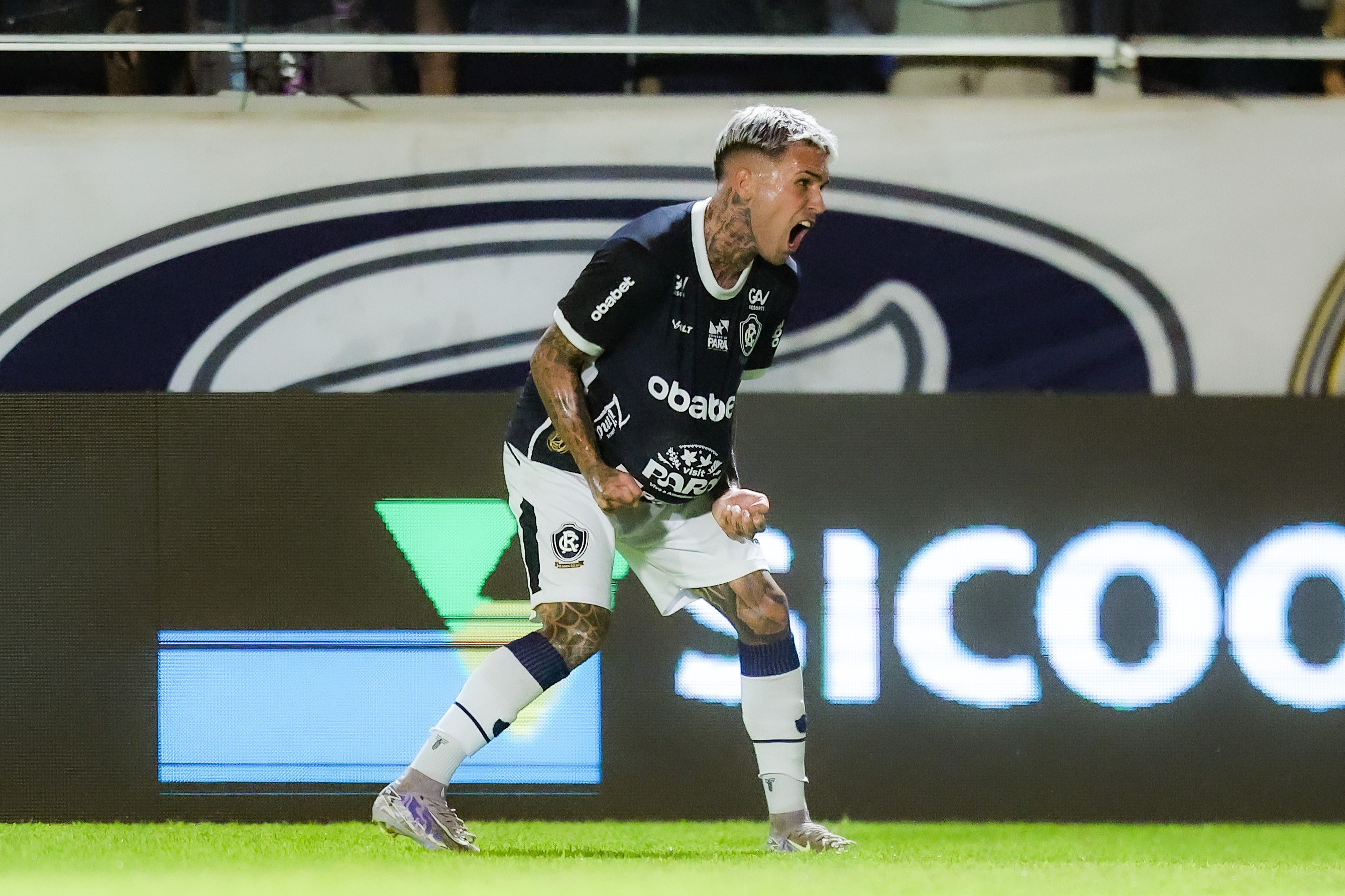 Sport negocia com o Botafogo a contratação de Diego Hernández