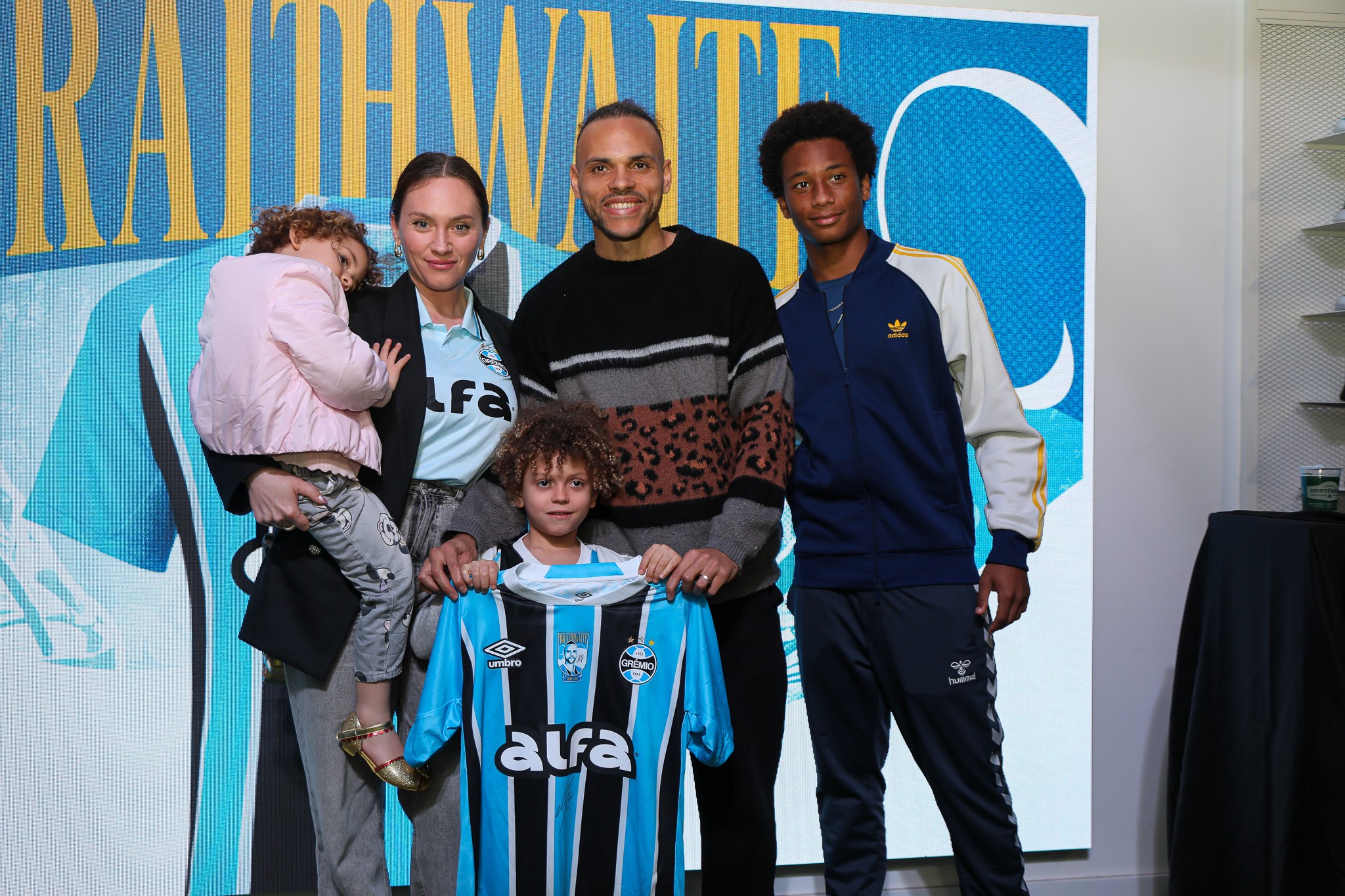 Atacante do Grêmio abrirá restaurante em Porto Alegre