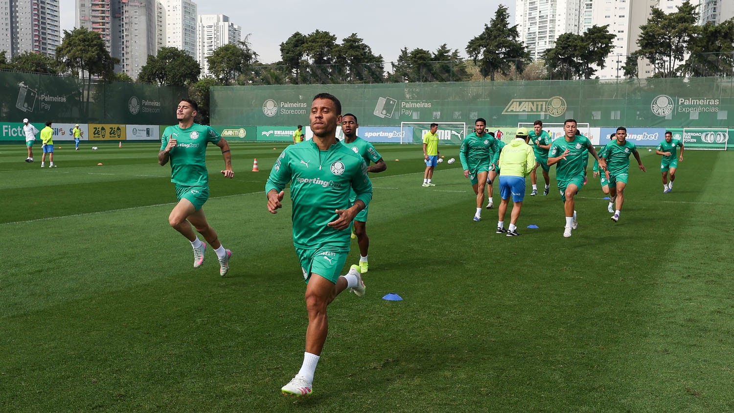 Marcos Rocha se despede do Palmeiras: 