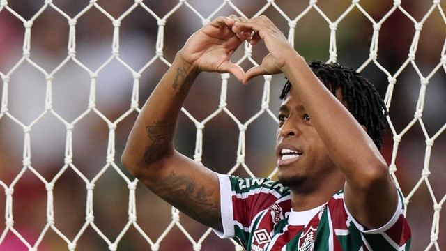 Keno celebra gol em Fluminense x Unión Española
