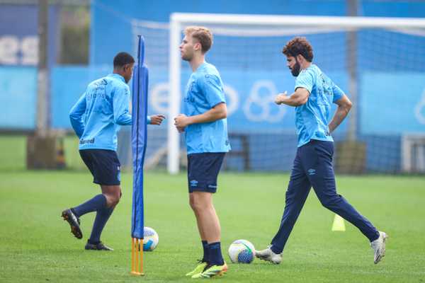Grêmio confirma presença de Diego Costa e Rodrigo Caio em torneio estadual sub-20