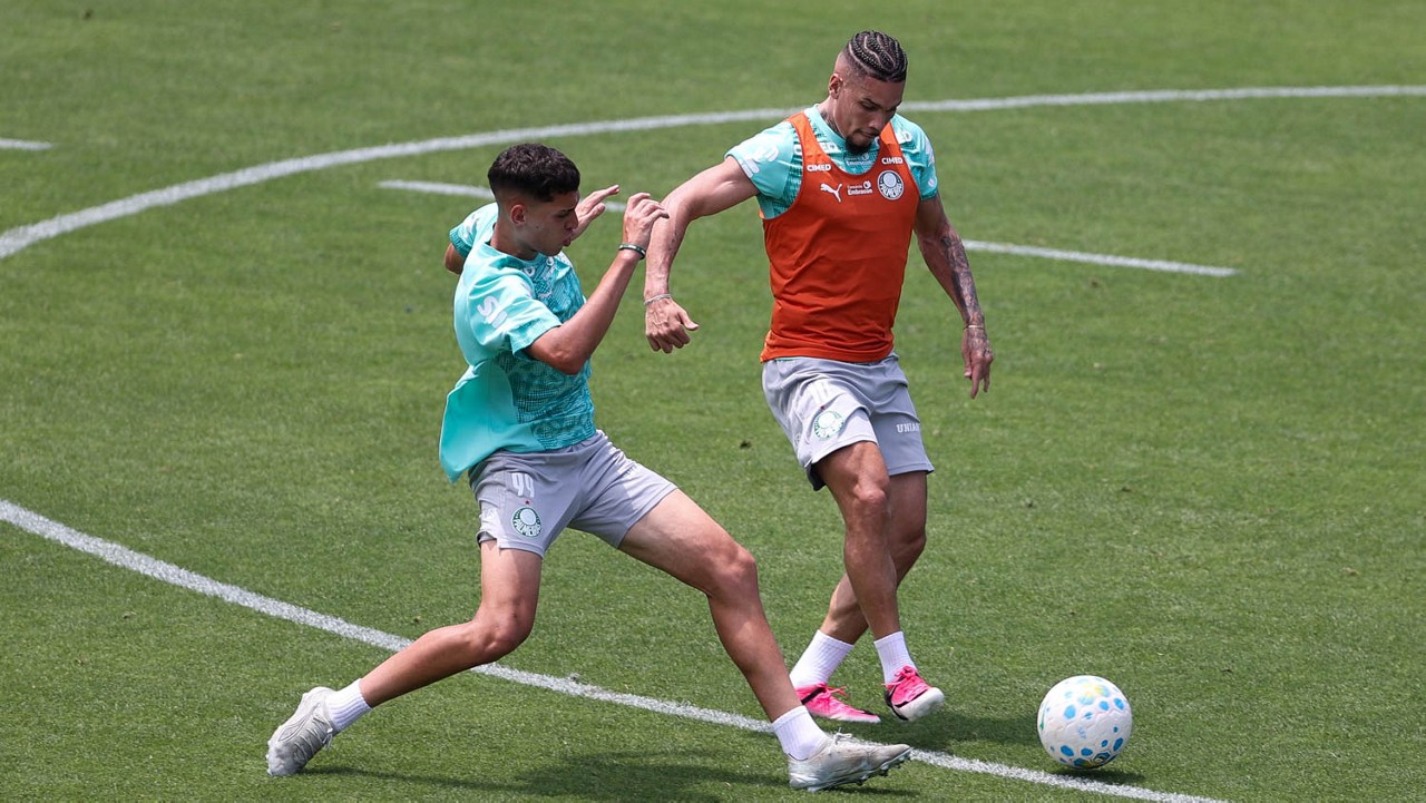 Treino do Palmeiras: Paulinho participa, e Gómez passa por exames