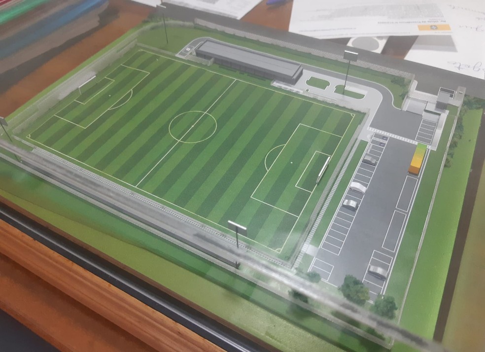 Maquete do Centro de Desenvolvimento de Futebol que será construído no Acre  — Foto: Kelton Pinho