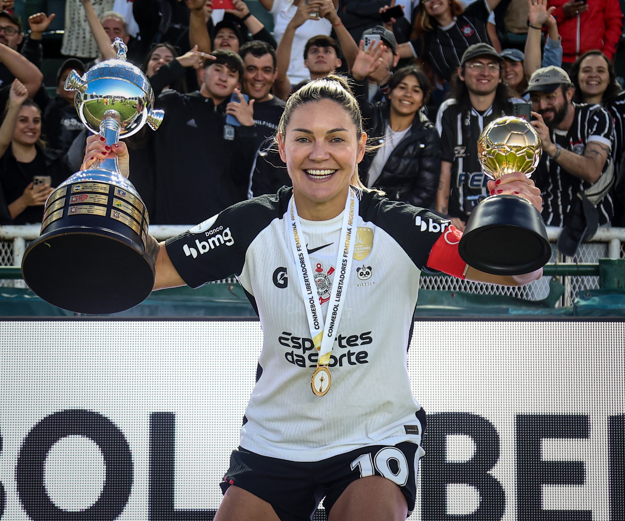 A 10 Fica! Corinthians renova com Gabi Zanotti, a melhor da América, até 2027