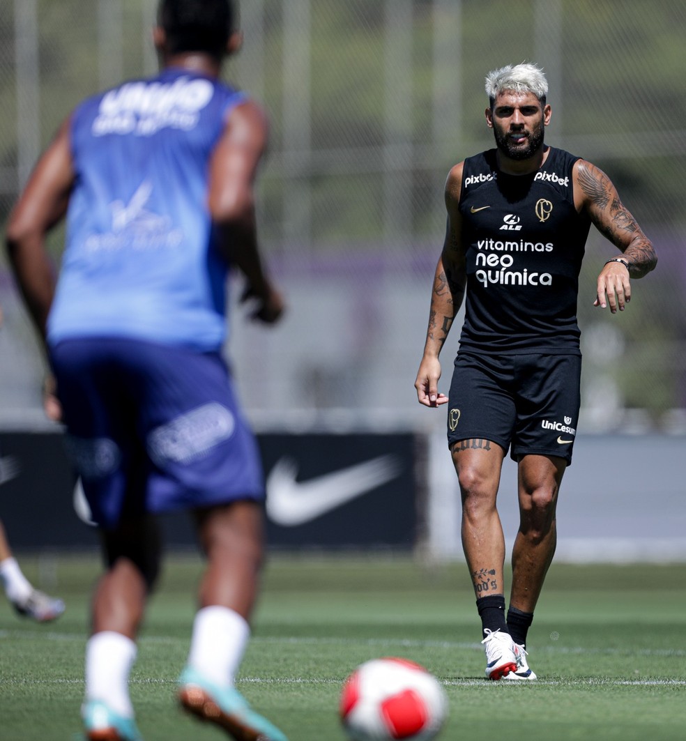 Yuri Alberto em ação pelo Corinthians contra o União São João — Foto: Rodtigo Coca/Agência Corinthians