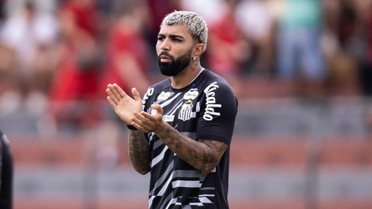 Cruzeiro "limpa" a folha e define saída de um time e meio; Gabigol, no Santos, puxa a lista