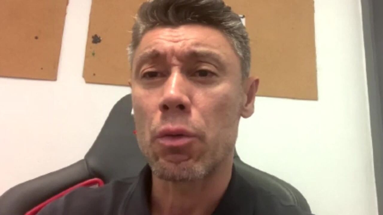 Ex-goleiro do Corinthians se destaca como dirigente no futebol europeu