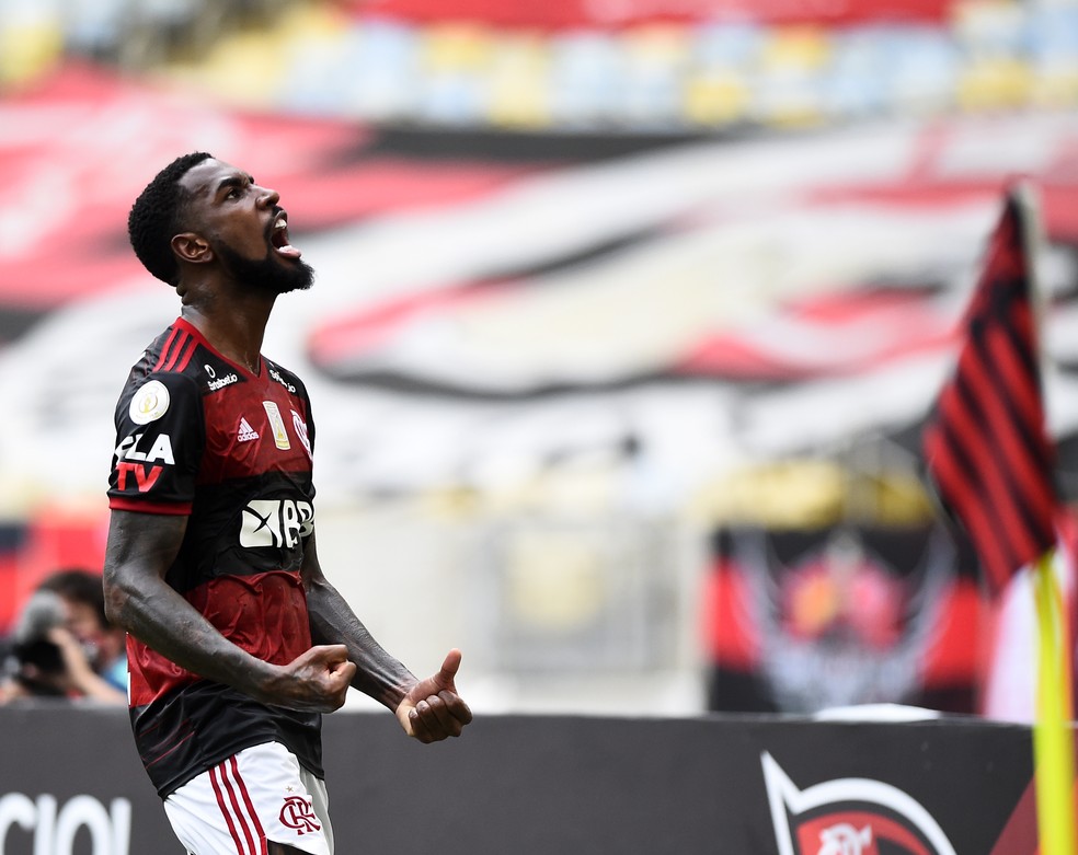 Gerson em sua primeira passagem pelo Flamengo � Foto: Andr� Dur�o