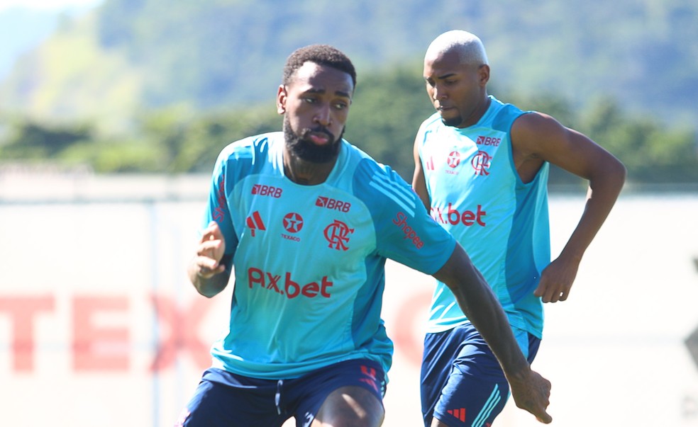Gerson e Lorran em treino do Flamengo  Foto: Gilvan de Souza/CRF
