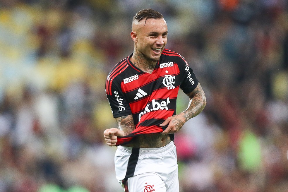 Cebolinha comemora gol em Flamengo x Vasco � Foto: Gilvan de Souza/CRF