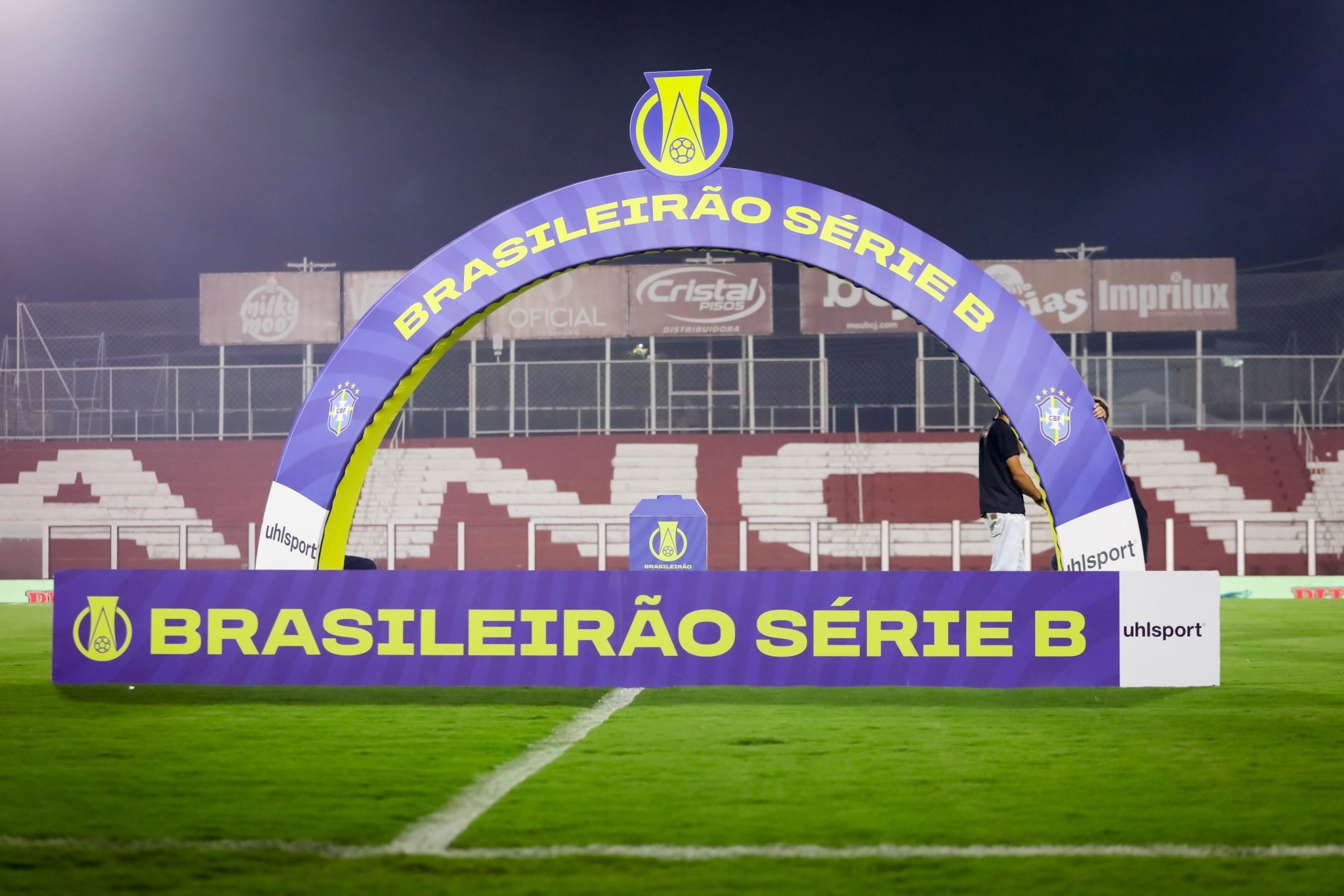 Vila Nova x Ceará: onde assistir ao vivo, horário e escalações