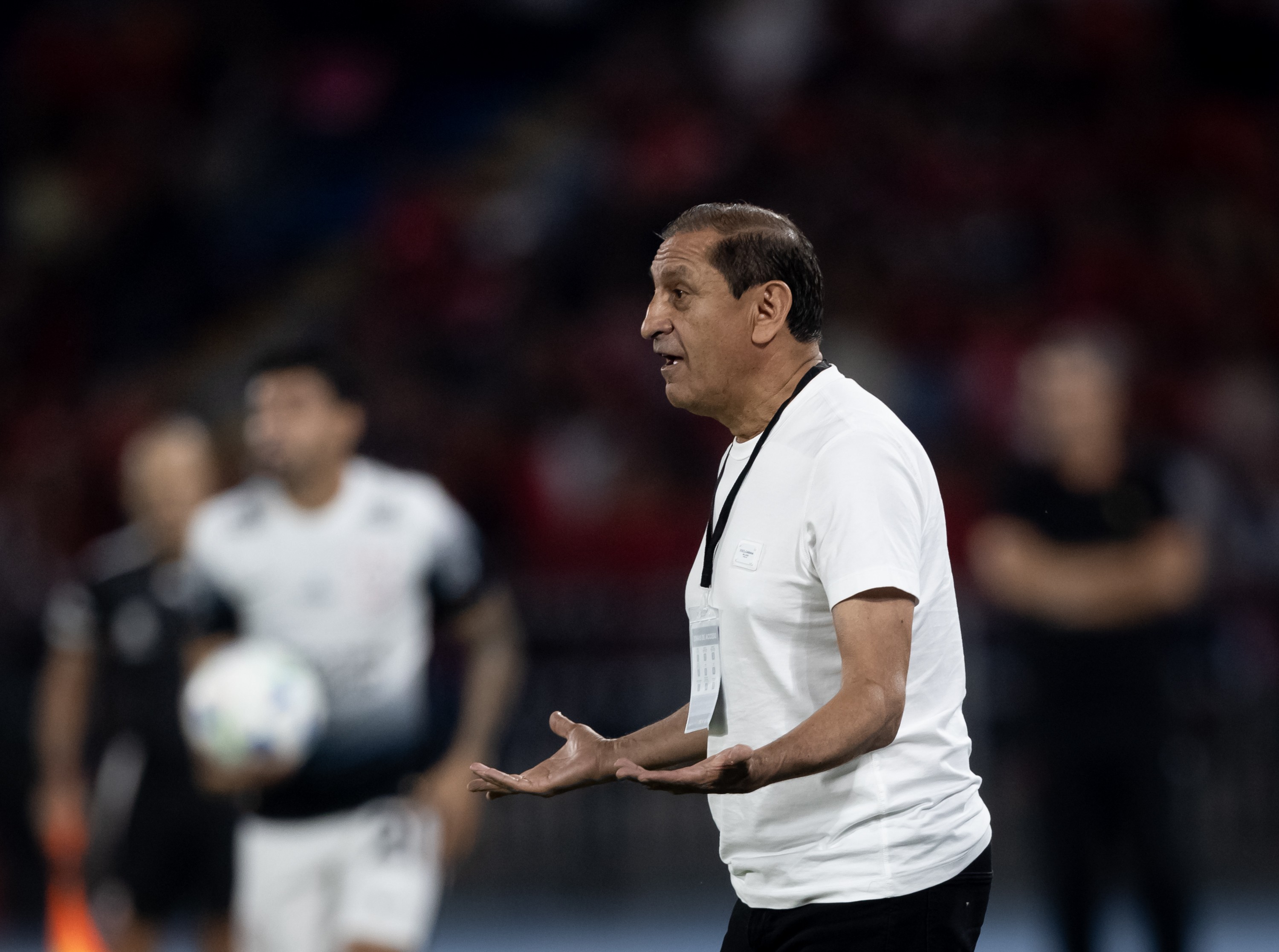 Sorte prevalece sobre juízo em empate do Corinthians com América de Cali