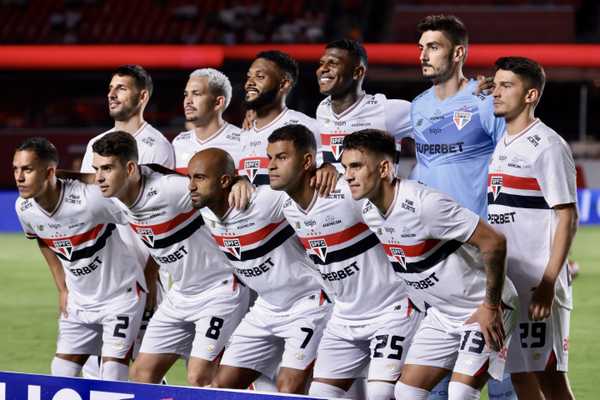 São Paulo brilha no Morumbi com atuações de Oscar e Lucas em goleada