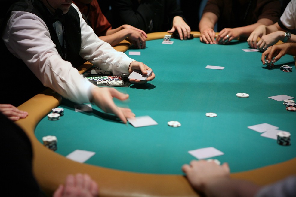Como jogar poker: Tudo o que você precisa saber - Dourados News
