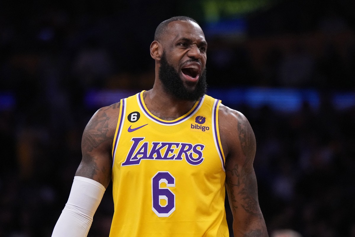 Lakers enfrenta Warriors pelo jogo 5 da semifinal da NBA; saiba