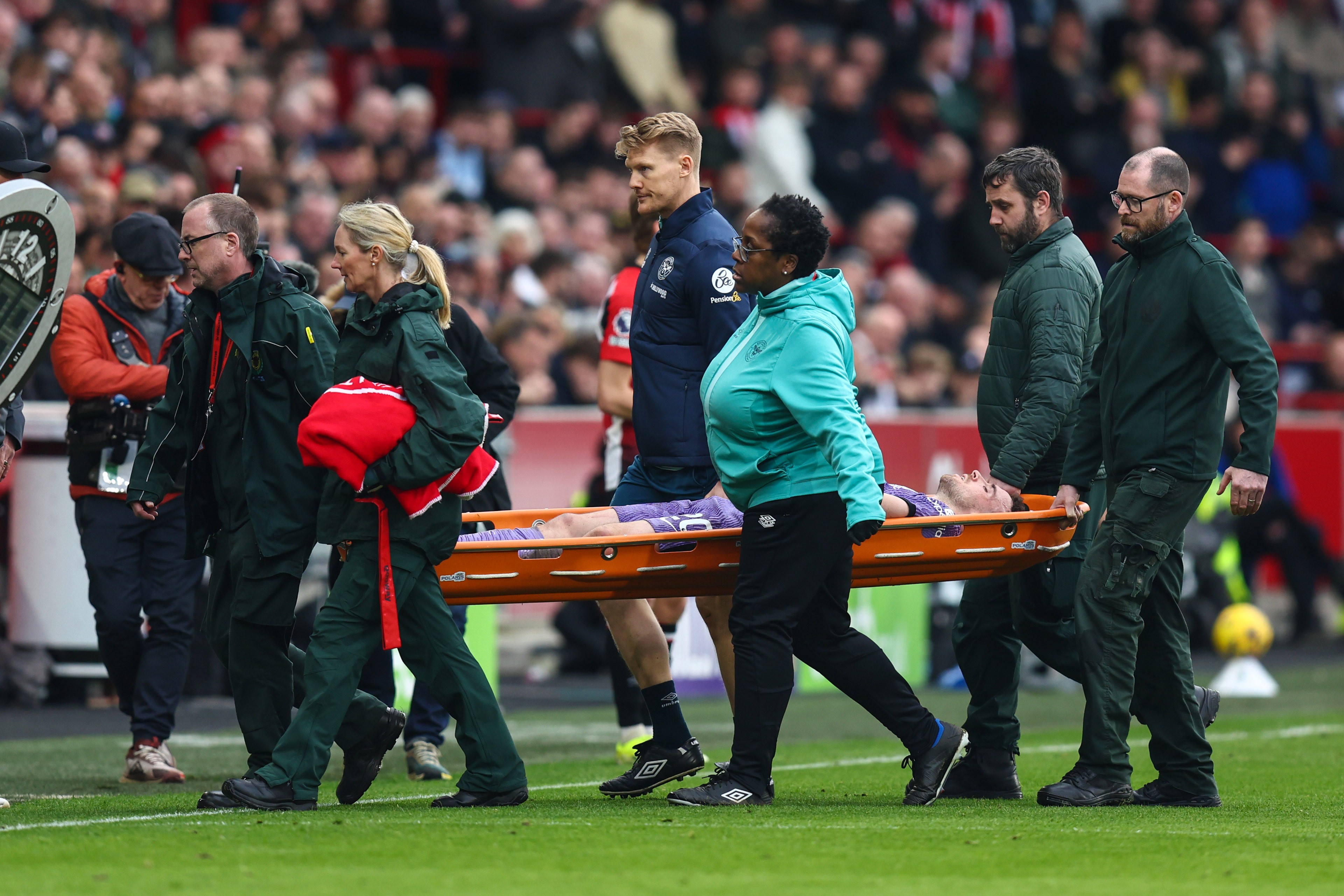 Diogo Jota sofre lesão grave no joelho e vai desfalcar o Liverpool