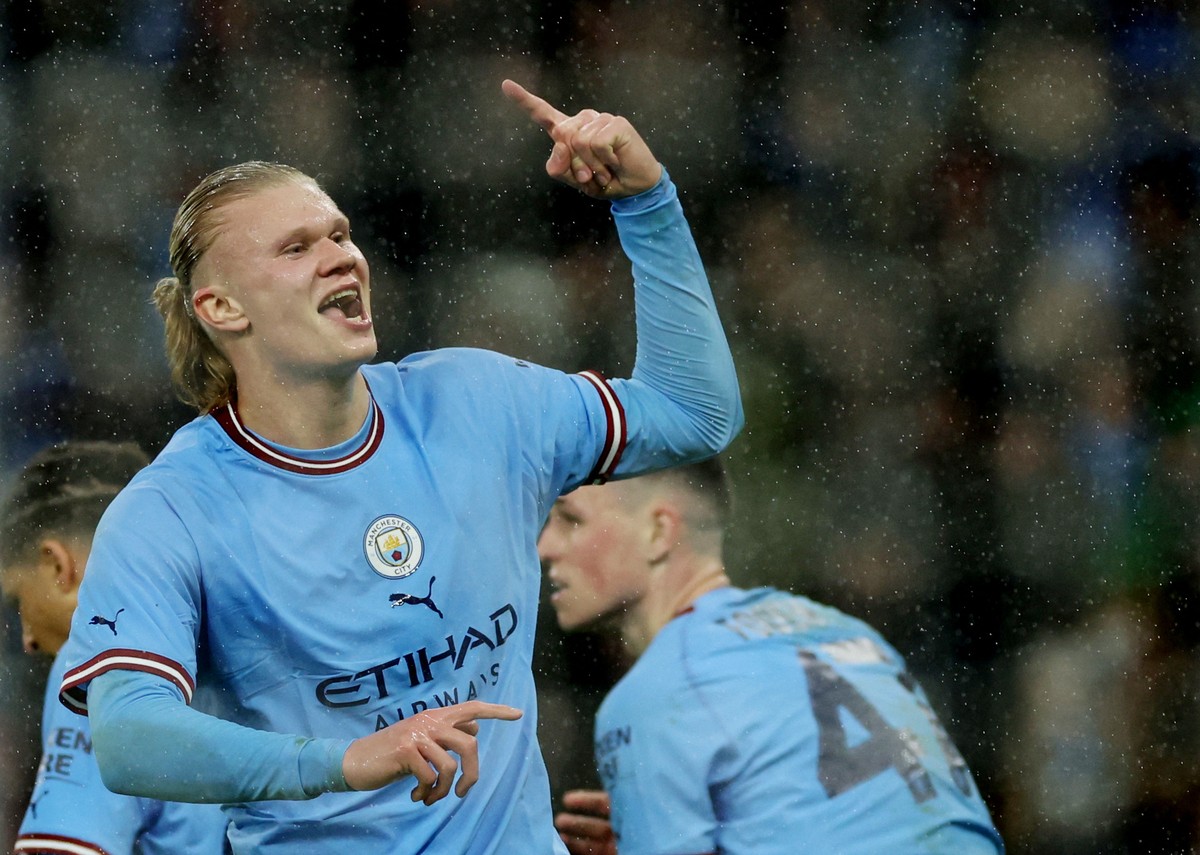 Manchester City x Burnley: onde assistir ao jogo das quartas da FA Cup  neste sábado (18)