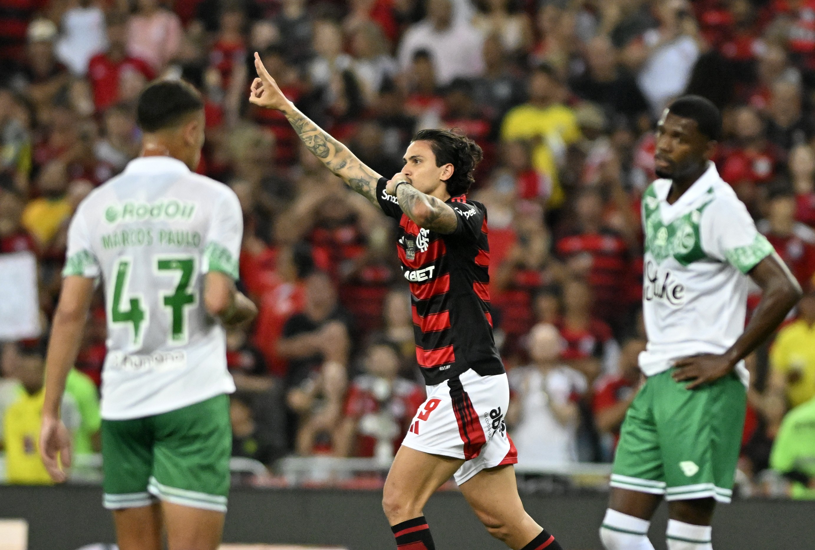 Goleadas de Chocolate: Flamengo, Fortaleza e Sport lideram ranking pós-Páscoa.