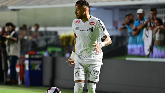 "CLASSE MUNDIAL" - Foto: (Jota Erre/AGIF)