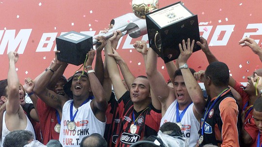 Athletico comemora 22 anos do título do Brasileiro; assista aos gols