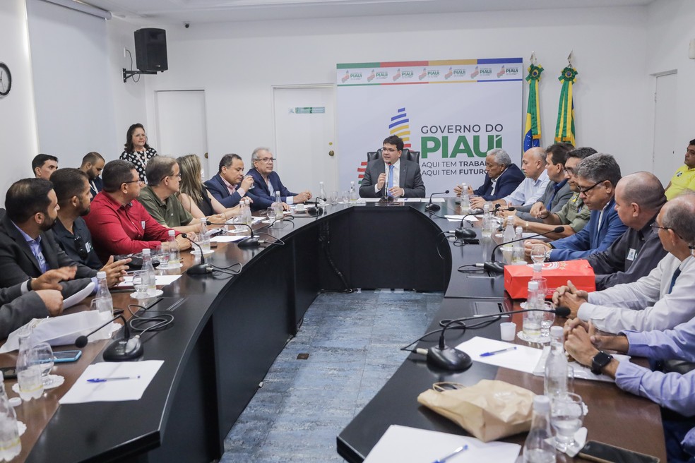Governo do Piauí e FFP anunciam parceria por suporte financeiro aos clubes  profissionais do estado | pi | ge