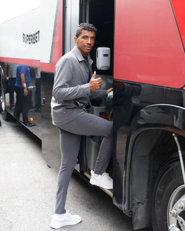São Paulo se prepara para viagem e conta com elenco completo nos EUA